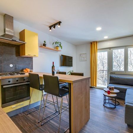 Apartment Niksa Pula Luaran gambar